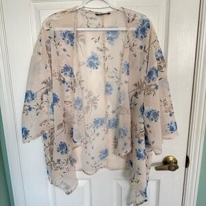 BloomChic Floral Sheer Open Front Cover Up Women's 14/16 Cream Blue Kimono NWOT